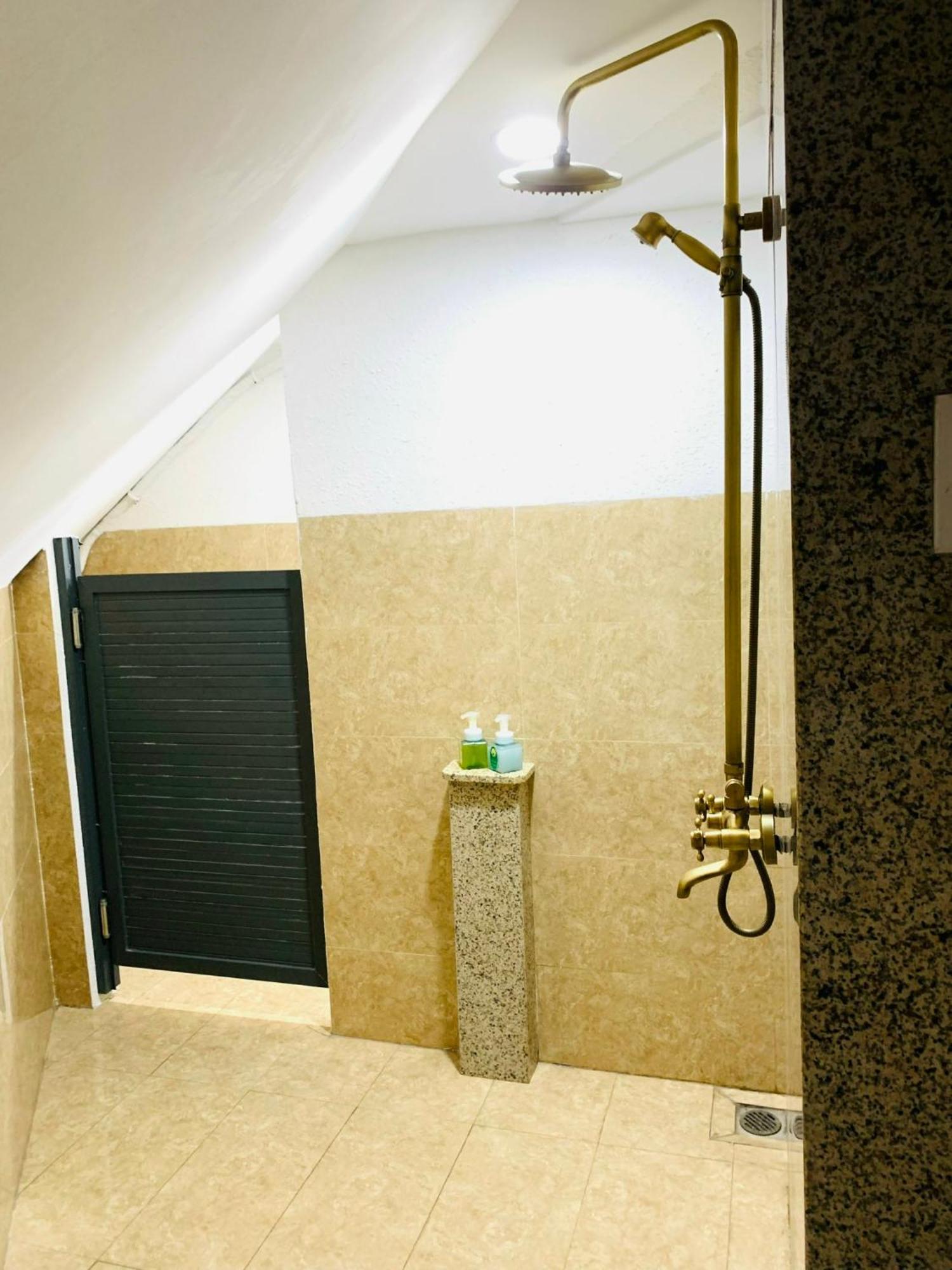 Sea Night Hotel Phan Thiet Bagian luar foto
